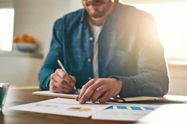 Comment construire son planning média restropection